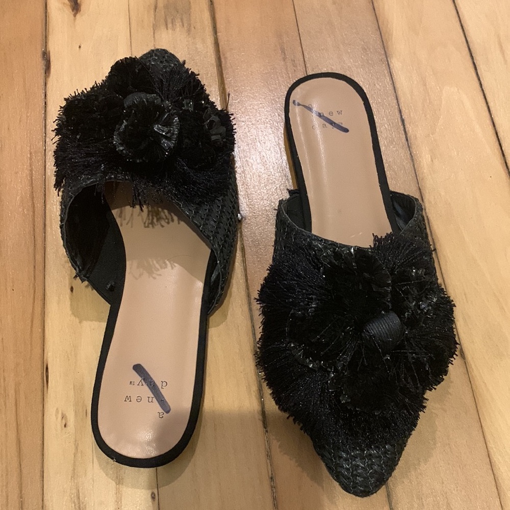 Cute mule slides